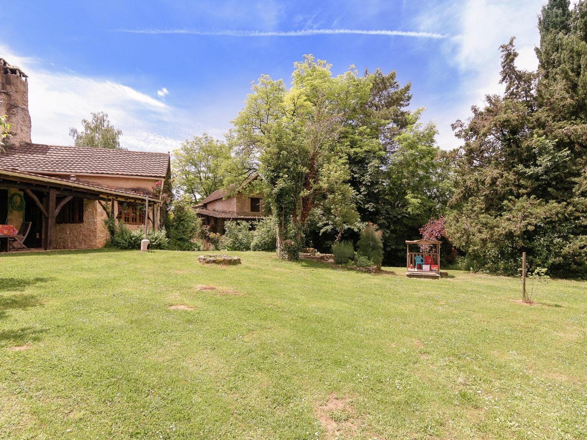 Cottage In Les Eyzies De Tayac Sireuil With Pool Meyrals Exterior photo