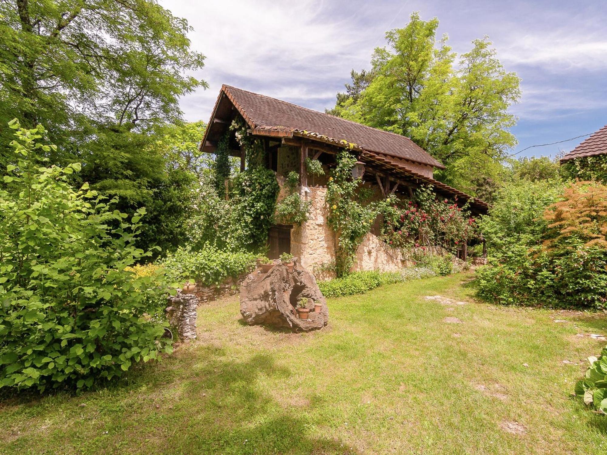 Cottage In Les Eyzies De Tayac Sireuil With Pool Meyrals Exterior photo
